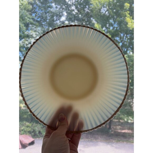 Vintage Macbeth Evans Cremax "Petalware" Pattern Opalescent Glass Dish 10 1/2" - Picture 3 of 10